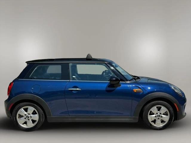 2015 MINI Hardtop Cooper