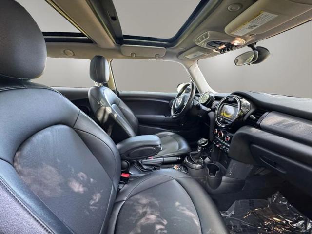 2015 MINI Hardtop Cooper