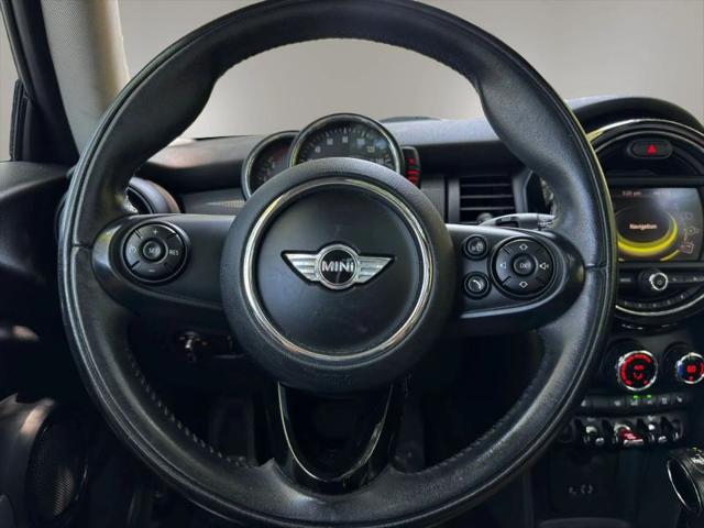 2015 MINI Hardtop Cooper