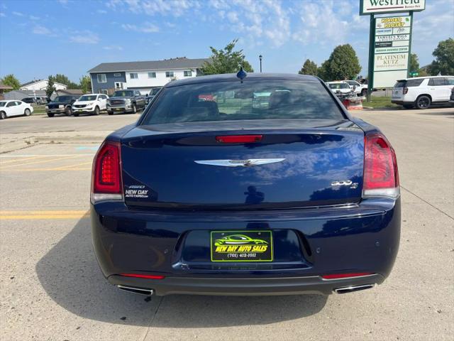 2017 Chrysler 300 300S AWD