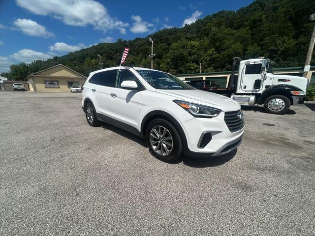 2017 Hyundai Santa Fe SE for sale in Nitro, WV
