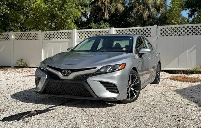 2018 Toyota Camry SE for sale in Bradenton, FL