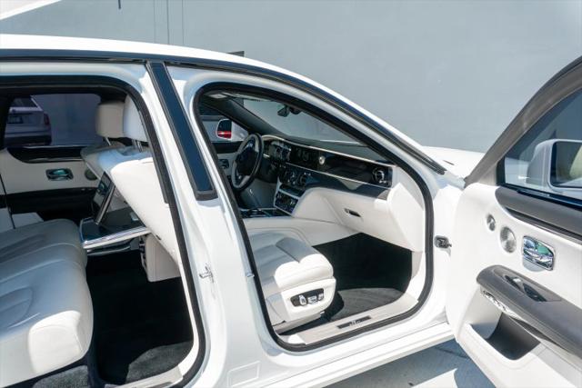 2023 Rolls-Royce Ghost Black Badge