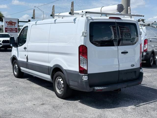 2016 Ford Transit w/Sliding Side Door w/RWB