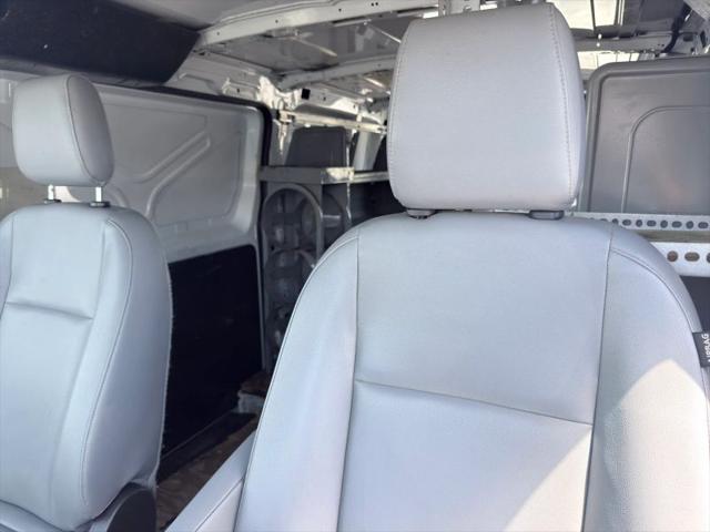 2016 Ford Transit w/Sliding Side Door w/RWB