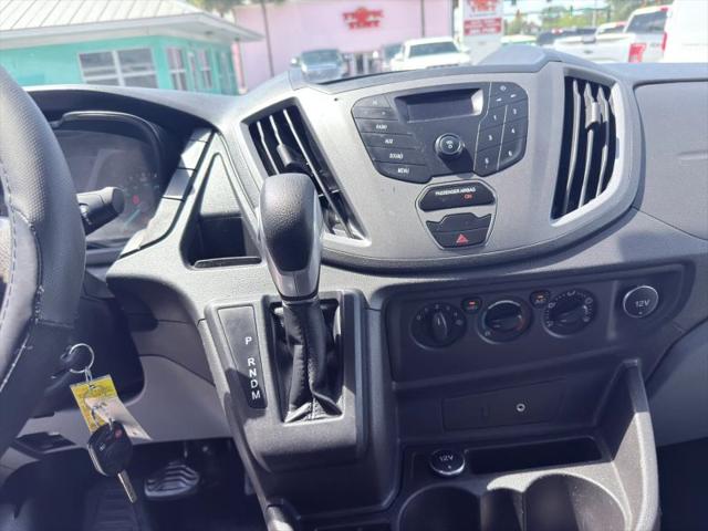 2016 Ford Transit w/Sliding Side Door w/RWB