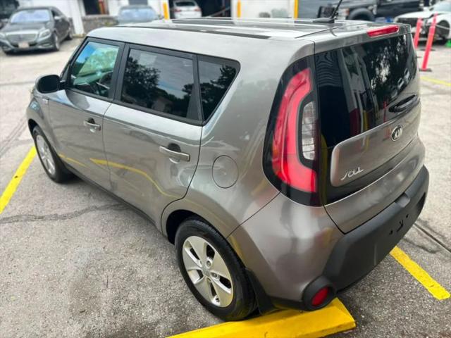 2016 Kia Soul Base