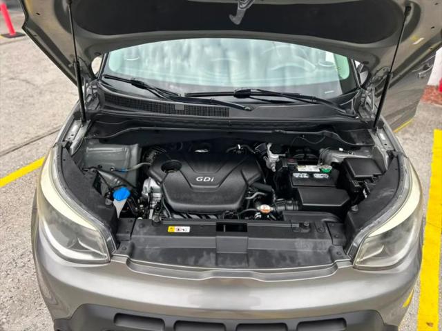 2016 Kia Soul Base