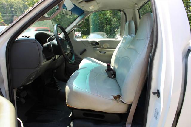 2000 Ford F-150 Base