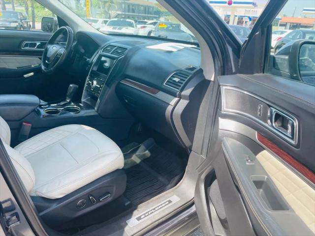 2017 Ford Explorer Platinum