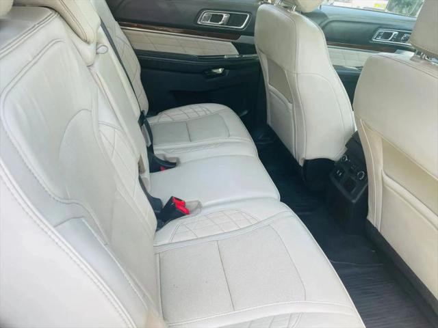 2017 Ford Explorer Platinum