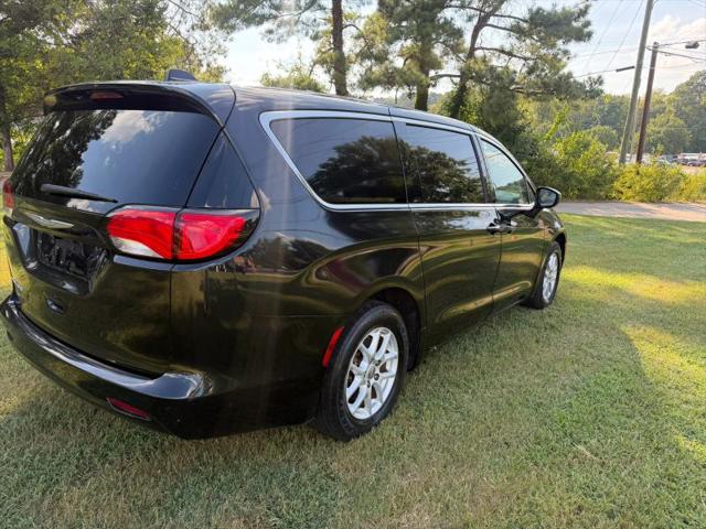 2017 Chrysler Pacifica LX