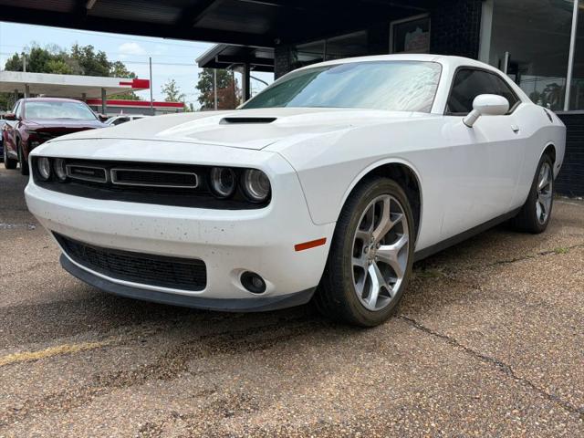 2015 Dodge Challenger SXT Plus