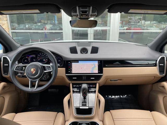 2023 Porsche Cayenne Platinum Edition