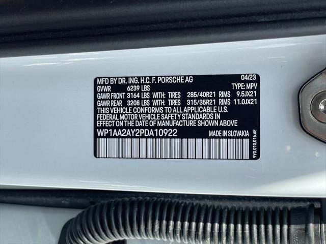 2023 Porsche Cayenne Platinum Edition
