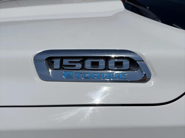 2022 Ram 1500 Tradesman Quad Cab 4x4 64 Box