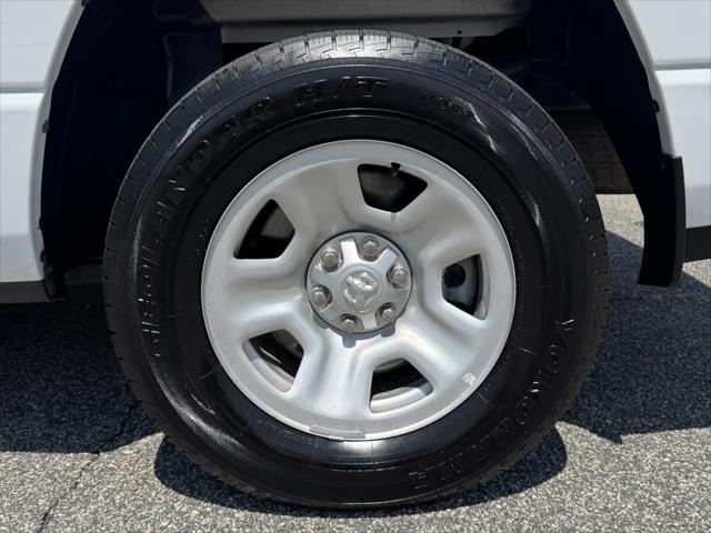 2022 Ram 1500 Tradesman Quad Cab 4x4 64 Box