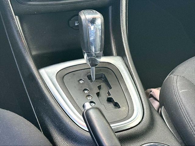 2013 Dodge Avenger SE V6