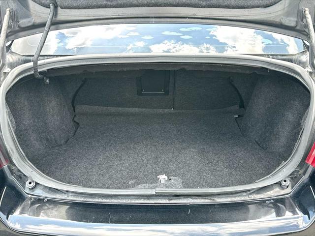 2013 Dodge Avenger SE V6