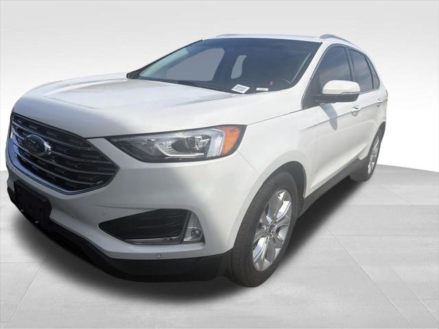 2020 Ford Edge Titanium