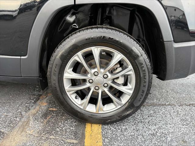 2021 Jeep Cherokee Latitude Plus FWD