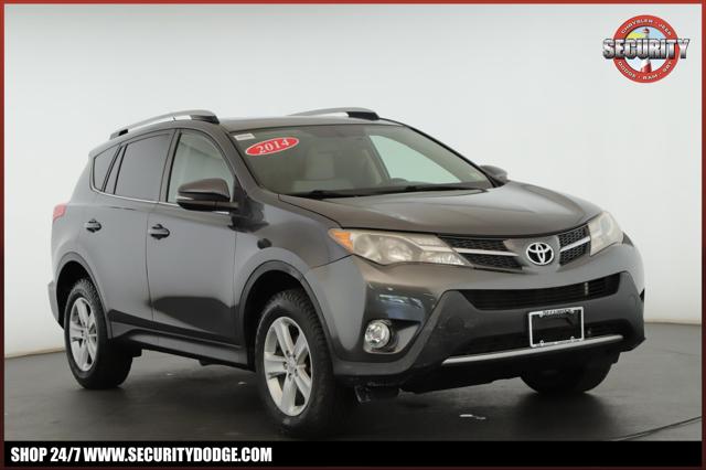 2014 Toyota RAV4 XLE for sale in Amityville, NY