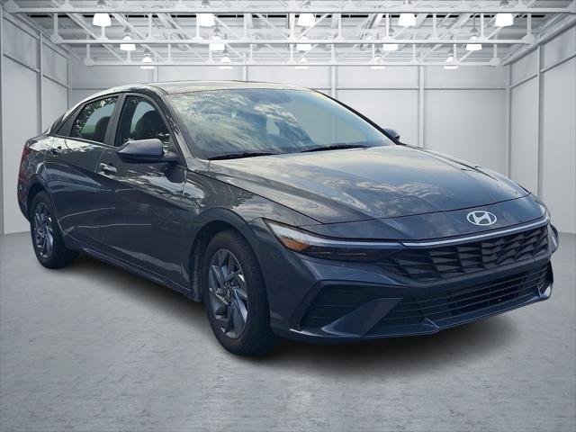 2024 Hyundai Elantra SEL 2024 Hyundai Elantra SEL