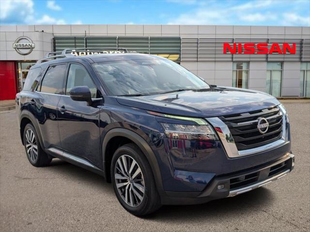2022 Nissan Pathfinder Platinum 4WD 2022 Nissan Pathfinder Platinum 4WD