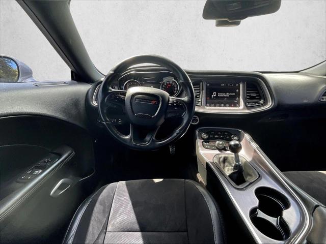 2017 Dodge Challenger 392 Hemi Scat Pack Shaker