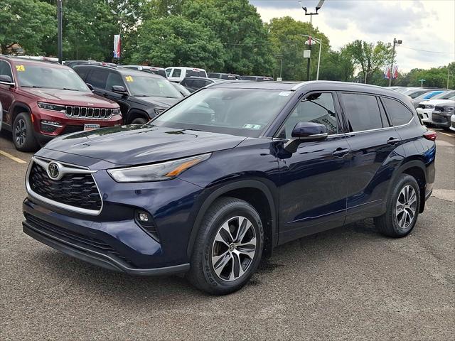 2022 Toyota Highlander XLE 2022 Toyota Highlander XLE