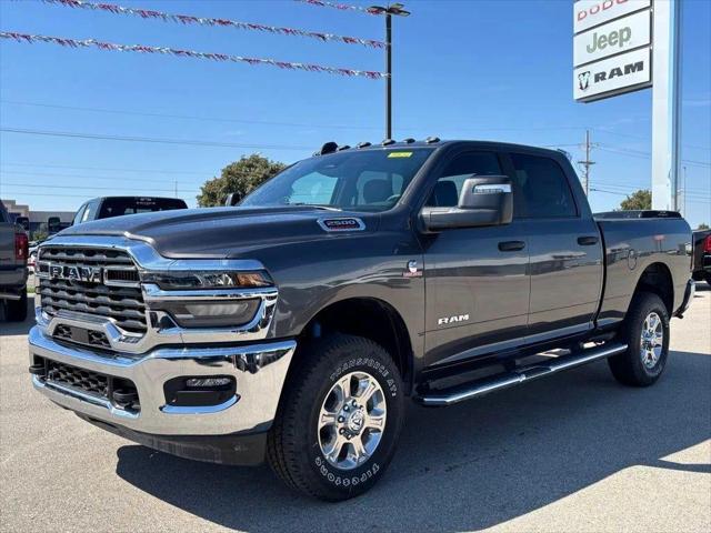 2025 RAM 2500 Big Horn Crew Cab 4x4 64 Box