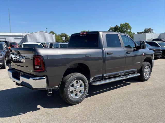 2025 RAM 2500 Big Horn Crew Cab 4x4 64 Box