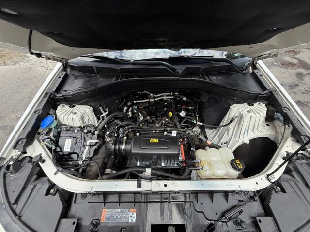 2021 Ford Explorer Unknown
