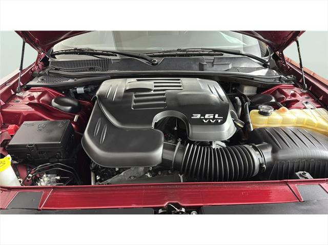 2019 Dodge Challenger SXT