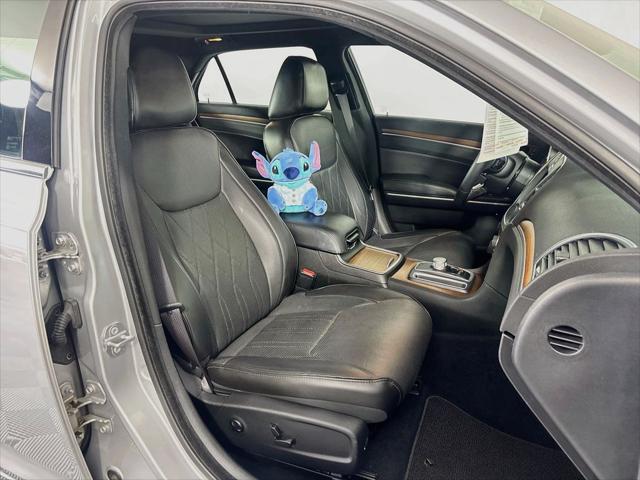 Used 2019 Chrysler 300 300C For Sale in Olive Branch, MS