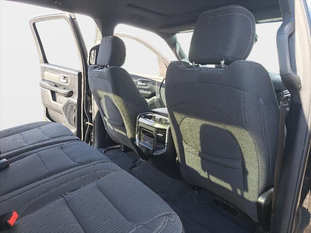 2019 Ram 1500 Big Horn/Lone Star Crew Cab 4x4 57 Box