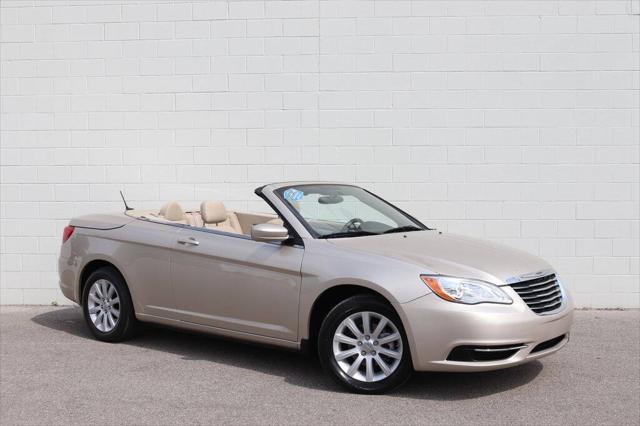 2014 Chrysler 200 Touring for sale in Bay City, MI
