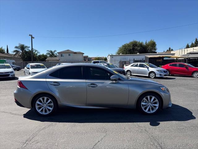 2015 Lexus IS 250 Base 4dr Sedan