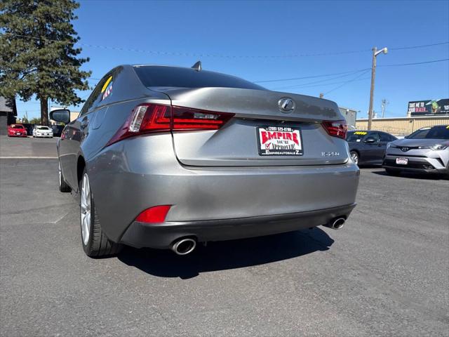 2015 Lexus IS 250 Base 4dr Sedan