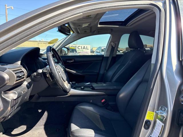 2015 Lexus IS 250 Base 4dr Sedan