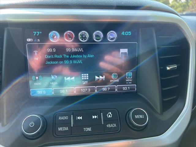 2017 GMC Acadia SLE-2
