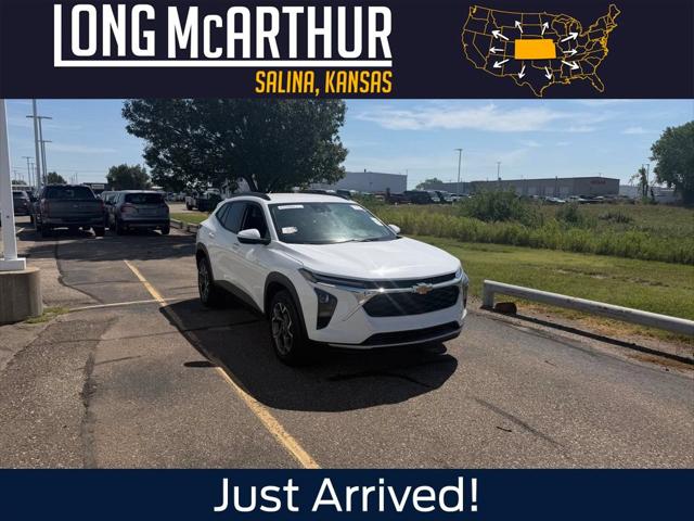 2025 Chevrolet Trax FWD LT for sale in Salina, KS
