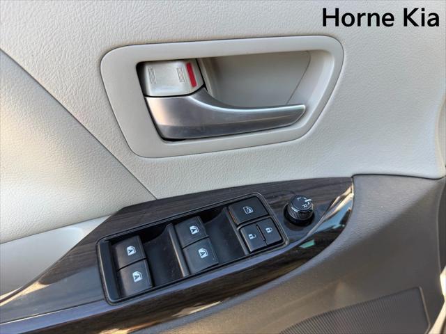 2017 Toyota Sienna XLE 8 Passenger