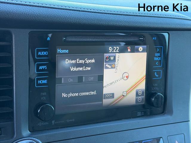 2017 Toyota Sienna XLE 8 Passenger