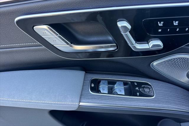 2027 Mercedes-Benz EQS EQS 400