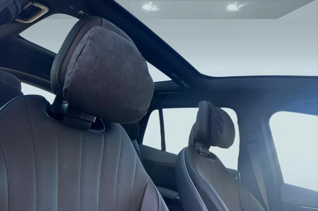 2027 Mercedes-Benz EQS EQS 400