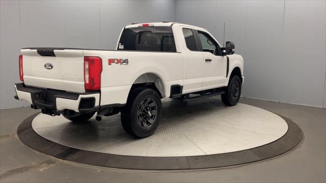 2027 Ford F-350 XL