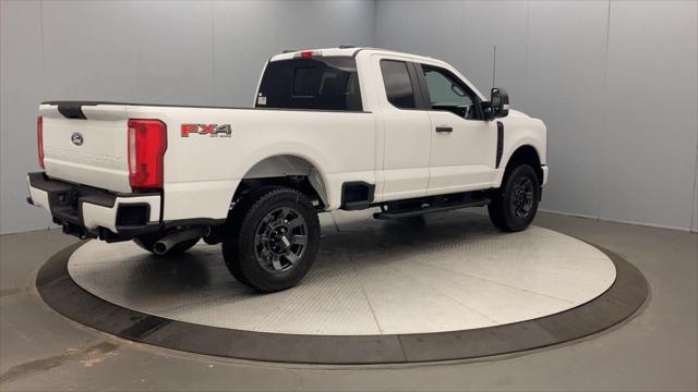 2027 Ford F-350 XL