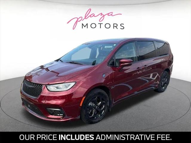 2022 Chrysler Pacifica Hybrid Limited for sale in Creve Coeur, MO