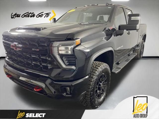 2026 Chevrolet Silverado 2500HD Crew Cab, Standard Bed, XR2, 4WD for sale in Columbus, IN